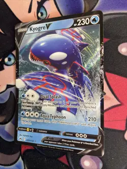Pokemon TCG - Crown Zenith - Kyogre V - Holo Ultra Rare - 37/159 NM/M 2023 - Image 3