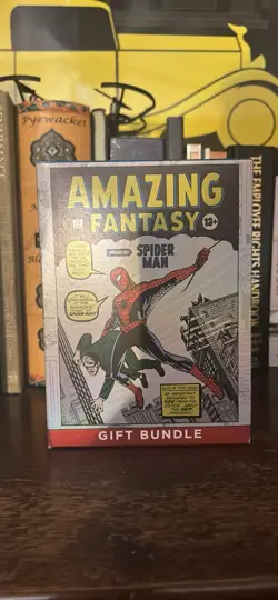 Solo Magic the Gathering MtG Marvel Spider-Man Gift Bundle - Image 1