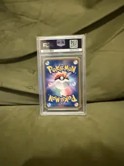 PSA 10 Shining Celebi 004/072 Japanese Shining Legends SM3+ POKEMON Sun Moon - Image 2