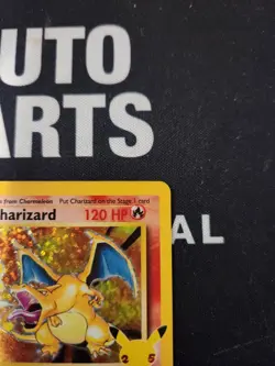 Pokemon TCG Charizard 4/102 Celebrations Classic Collection Holo Rare - Image 2