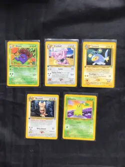 Pokemon Cards: Neo Genesis 10 Card 1st Edition Non-Holo Lot - Image 1