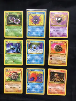 Pokemon Cards: 1st Edition Fossil 32 Card Non-Holo Lot - Image 1