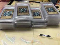 Yugioh VINTAGE & Modern LOT , 49 Total Slabs, 8 BLUE EYES, 3 Dark Magician - Image 2