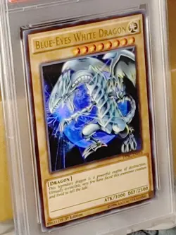 2015 Yu-Gi-Oh 1st Edition Blue-Eyes White Dragon DPBC-EN016 Ultra Rare PSA 8 - Image 5