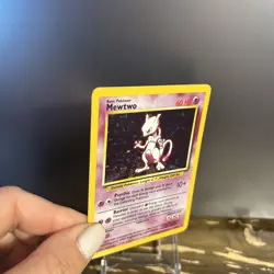 Mewtwo 010/102 Base Set Holo Pokemon TCG LP VTG 1999 - Image 2