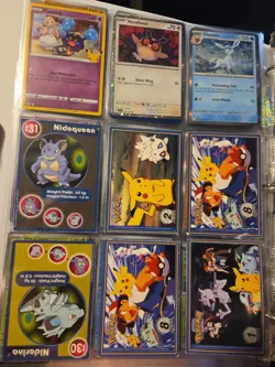 Pokemon Binder Collection 90 Cards Holo / Reverse Holo - Image 1