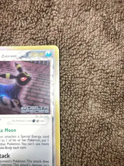 2005 Pokemon TCG EX Delta Species Umbreon (Reverse Holo) #17/113 - Image 5