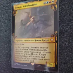 Eowyn, Shieldmaiden (Showcase Scrolls) Commander: the Lord of the Rings - Image 2