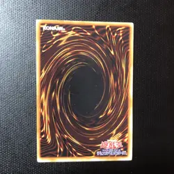 Yu-Gi-Oh! - Dark Magician Japanese Edition P4-02 - Ultra Rare NM-Mint - Image 4