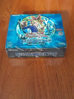Yugioh Legend of Blue-Eyes White Dragon 25th Anniversary Booster Box Sealed! - Image 2
