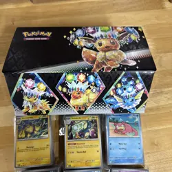 Pokemon Cards Bulk Lot Over 600!!! No Energy!! Box Included - Image 2