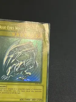 YuGiOh Blue Eyes White Dragon SDK-001 Heavy/Max Faded Misprint Ultra Rare HP/DMG - Image 3