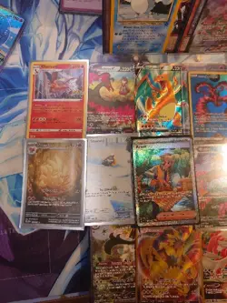 Lot Of Pokemon Cards, Charizard, Ninetails,Gloom,Moltres, Venusaur, Pikachu, - Image 1