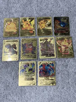 Set of 10 Pokemon Pikachu,MoltresDragonite+Gold Accent Foil Fan Art Cards LP - Image 1