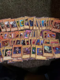 Vintage Yugioh Bulk Lot 1150 + Cards Only 1st & 2nd Gen LOB MRD SDK SDY + Bonus - Image 3