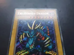Yugioh - Tri-Horned Dragon LOB-000 Secret Rare Original - Image 4