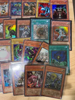 Yugioh OCG Japanese Vintage Holos Trading Cards Collection Lot 35 Cards - Image 4