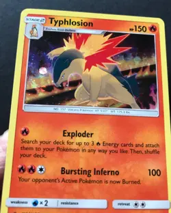 Typhlosion SM185 SM Sun & Moon PROMO Pokemon Card HOLO RARE Near Mint - Image 4
