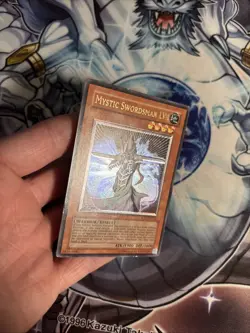 (MC) Yugioh Mystic Swordsman LV4 SOD-EN012 Unlimited Ultimate Rare Holo - LP - Image 3