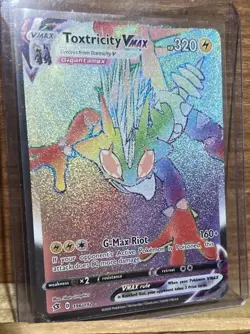 Toxtricity VMAX 196/192 Pokemon TCG Rainbow Holo Card Rebel Clash NM Near Mint - Image 2