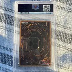 2013 Yugioh SDBE-EN001 Blue Eyes White Dragon Ultra Rare Holo 1st Edition PSA 5 - Image 2