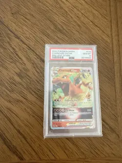 Pokemon TCG Brilliant Stars Charizard VSTAR Holo Ultra Rare Card 018/172 - Image 1