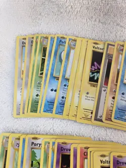 Lot of 100 Pokemon Cards Various Cards & Conditions - Image 2