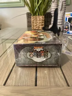 Magic: The Gathering 2011 Core Set Sealed Booster Box - Image 4