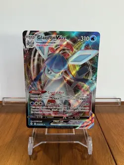 Pokemon TCG Evolving Skies Ultra Rare Glaceon VMAX Card 41/203 - Image 1