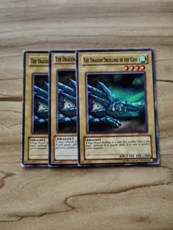 Yu-Gi-Oh! - The Dragon Dwelling In The Cave 3X - Full Playset - Image 1