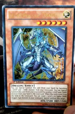 LIGHTPULSAR DRAGON - 1ST ED ULTRA RARE M/NM SDDC-EN001 - YUGIOH & GERMAN - Image 4