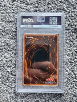 PSA 10 Dark Magician DL2-005 Ultra Rare 2002 Japanese Graded - Image 2