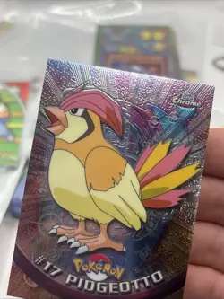 Pokemon Card Topps Chrome Pidgeotto #17 NM - Image 3