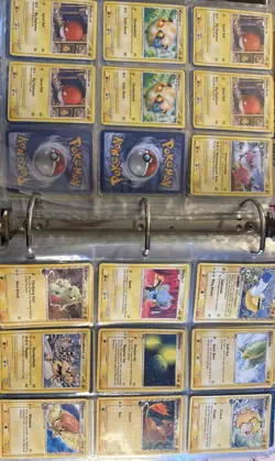 Vintage Pokemon TCG WOTC Card Binder LP To Damaged Many Sets And Rarities 5.5lbs - Image 4