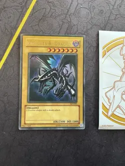 Yu-Gi-Oh! Red-Eyes B. Black Dragon SDJ-001 Unlimited Edition Holo Rare 022 - Image 1