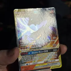 Pokemon TCG Reshiram Charizard GX Tag Team Card 20/214 Unbroken Bonds - Image 3