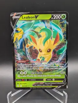 Pokemon Leafeon V 007/203 Evolving Skies Holo LP Card - Image 1