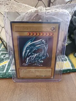 Blue-Eyes White Dragon SDK-001 Starter Deck: Kaiba-Unlimited Edition Unlimited - Image 1