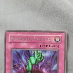 Yu-Gi-Oh! TCG Bottomless Trap Hole LOD-092 1st Edition Rare NM - Image 3