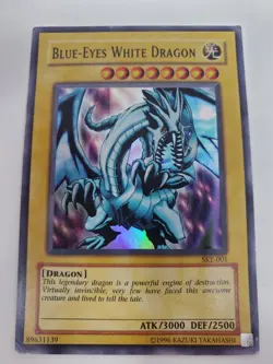 Blue-Eyes White Dragon SKE-001 Super Rare Unlimited - MP - Image 1