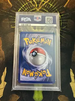 Pokemon Azumarill 2/111 Neo Genesis 1st Edition Holo Vintage PSA 6 - Image 2