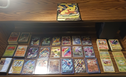 Pokemon Card Mixed Lot 850+ Cards V/TG/Rainbow/Gold/Base/Holo/Reverse/Jumbo/Etc - Image 1
