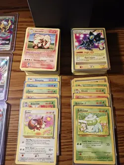 Pokemon Card Mixed Lot 850+ Cards V/TG/Rainbow/Gold/Base/Holo/Reverse/Jumbo/Etc - Image 3