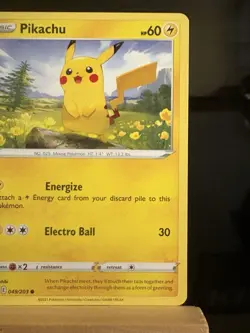 PIKACHU - 49/203 Evolving Skies NM - Regular Common - Pokemon TCG Card - Image 3