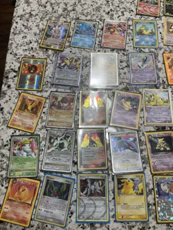550 Pokemon Card Lot Vintage And Early To Mid 2000s With New 2020s Collection - Image 4
