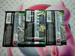 3 Pokemon TCG Sword & Shield Evolving Skies Booster Packs - Image 2