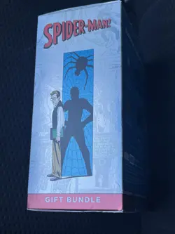 Magic The Gathering MTG | Marvel's Spider-Man Bundle: Gift Edition IN HAND USA - Image 2