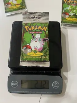 Wizards of the Coast 1999 Pokemon Jungle Booster Pack 742818061384 - Image 1