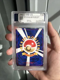 PSA 10 Pokemon Houndoom Holo - Japanese Neo 3 2000 - Vintage Grail - Image 2
