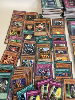 Yu Gi Oh Commons card Lot of 1100 cards All Pre 2004 and English - Image 2